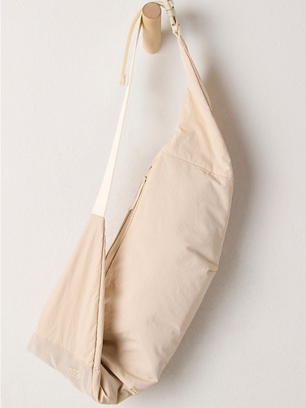NWT FREE PEOPLE MOVEMENT Studio Waist Sling Bag | Ivory MSRP $68 - Picture 2 of 6